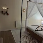 Bed & Breakfast Romantique Boheme Avec Jacuzzi Prive - Le D'agathe Grumesnil