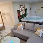 Romantique Boheme Avec Jacuzzi Prive - Le D'agathe 3*