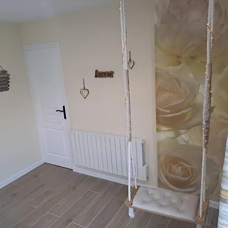 Romantique Boheme Avec Jacuzzi Prive - Le D'agathe Bed & Breakfast Grumesnil