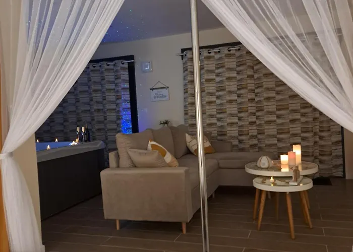 Loveroom - Les D'elise - Agathe 3*